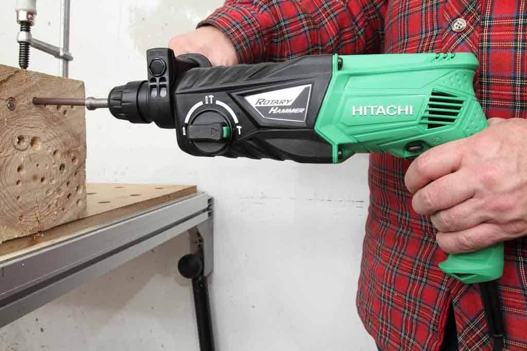 Test młotowiertarek Hitachi DH 24PG i DH 24 PH. PortalNarzedzi.pl