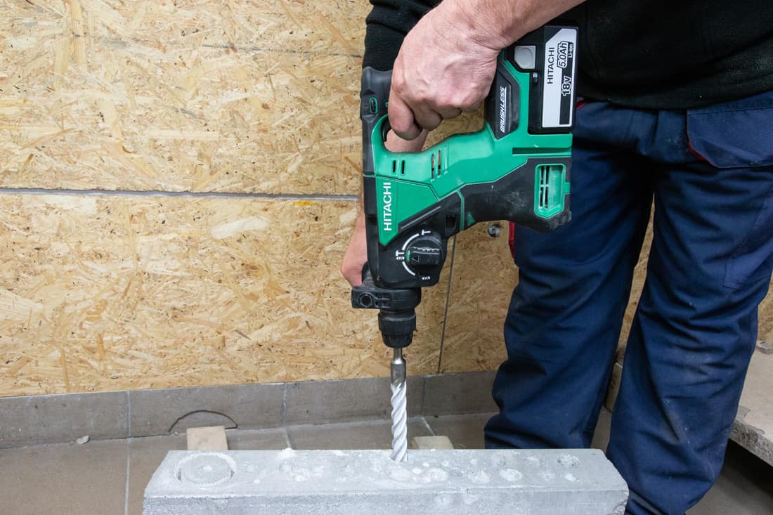 Hitachi-Multi-Volt-1