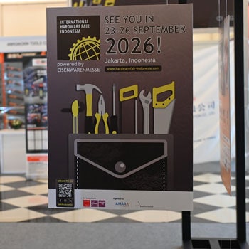 Plakat ogłaszający datę następnej edycji targów International Hardware Fair Indonesia: 23-26 września 2026, Dżakarta.