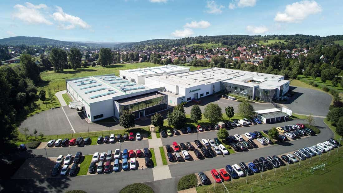 Rozległy kompleks produkcyjny Rennsteig w Viernau. Centrala firmy, symbol niemieckiej jakości.