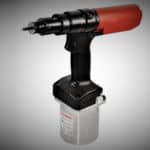 Nitownica pneumatyczna do nitonakrętek w obudowie pistoletowej z metalowym zbiornikiem, profesjonalne narzędzie do seryjnego osadzania nitonakrętek