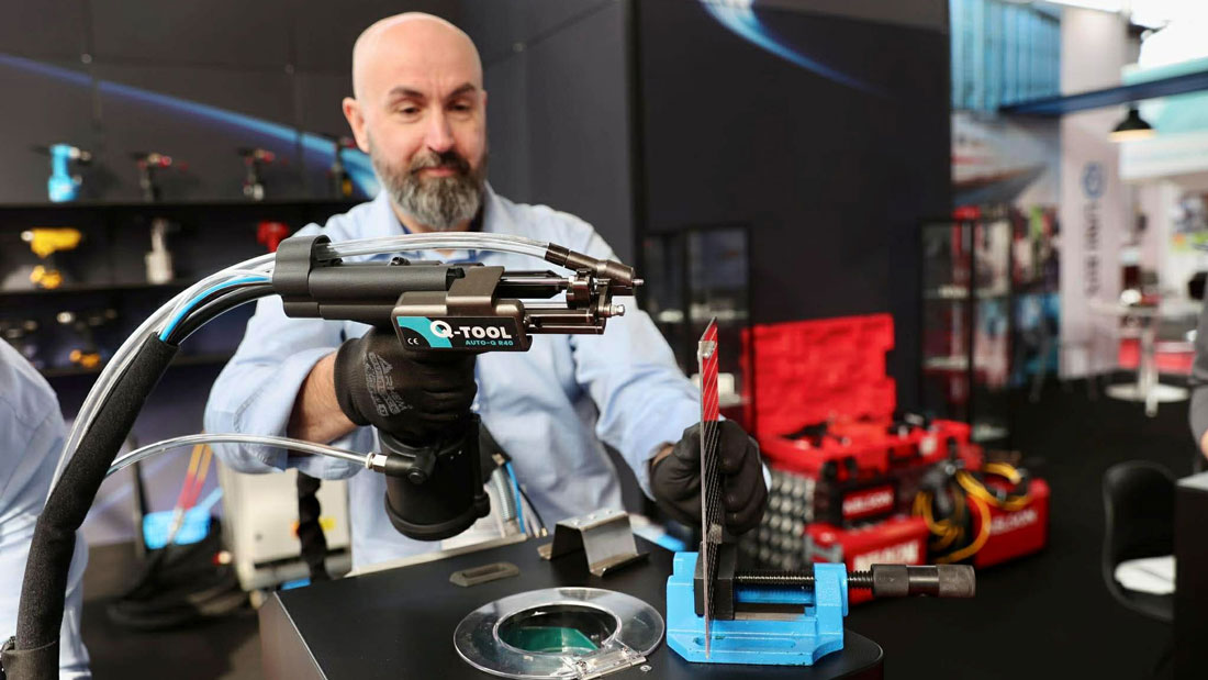 Demonstracja narzędzia przemysłowego podczas targów Przemysłowa Wiosna 2026 – praktyczne zastosowanie technologii